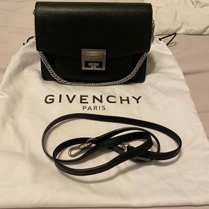 Givenchy gv3 small 🔥🔥SOLD🔥🔥